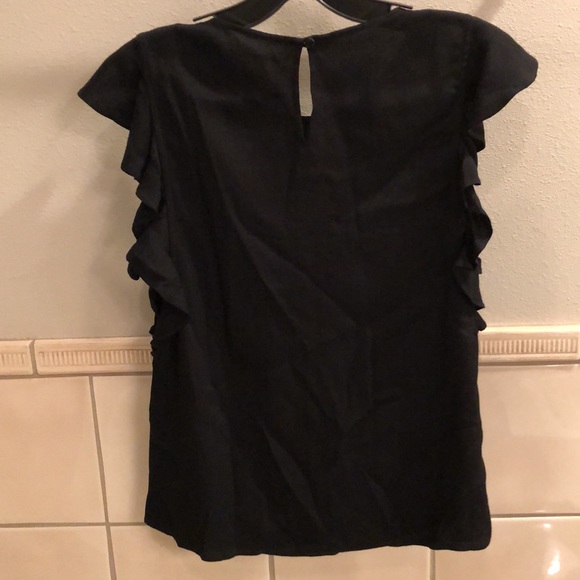 New Reformation Magpie ruffle flutter sleeve top - Picture 11 of 13